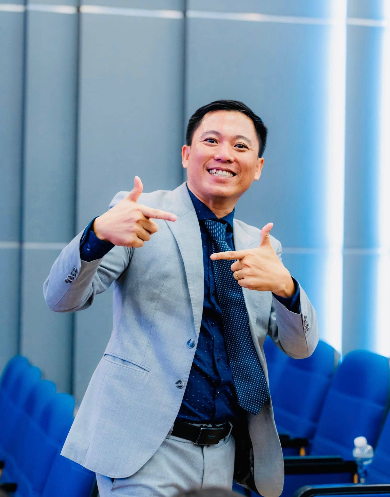 Thầy Nguyễn Trọng Luân