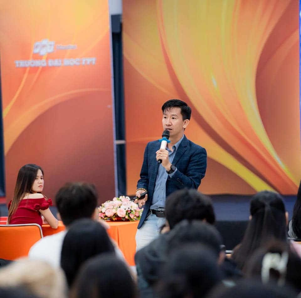 Thầy Nguyễn Tiến Đức